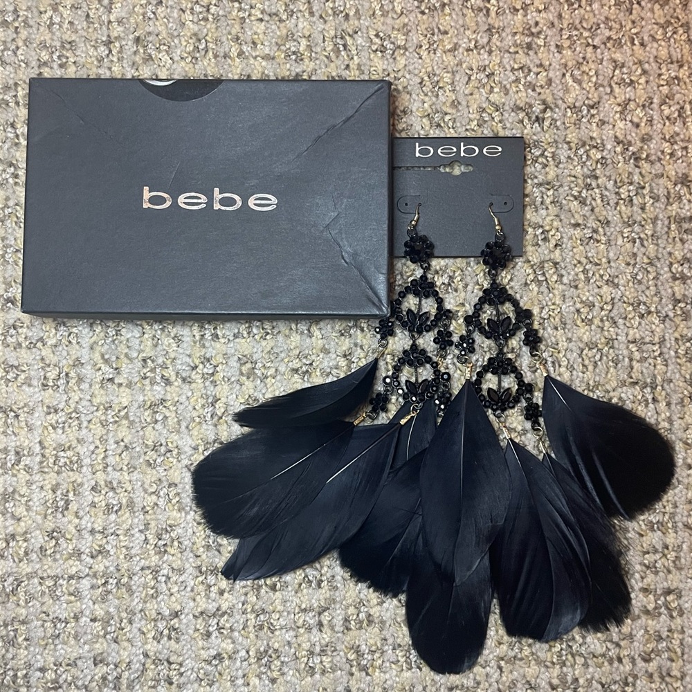 Bebe feather earrings